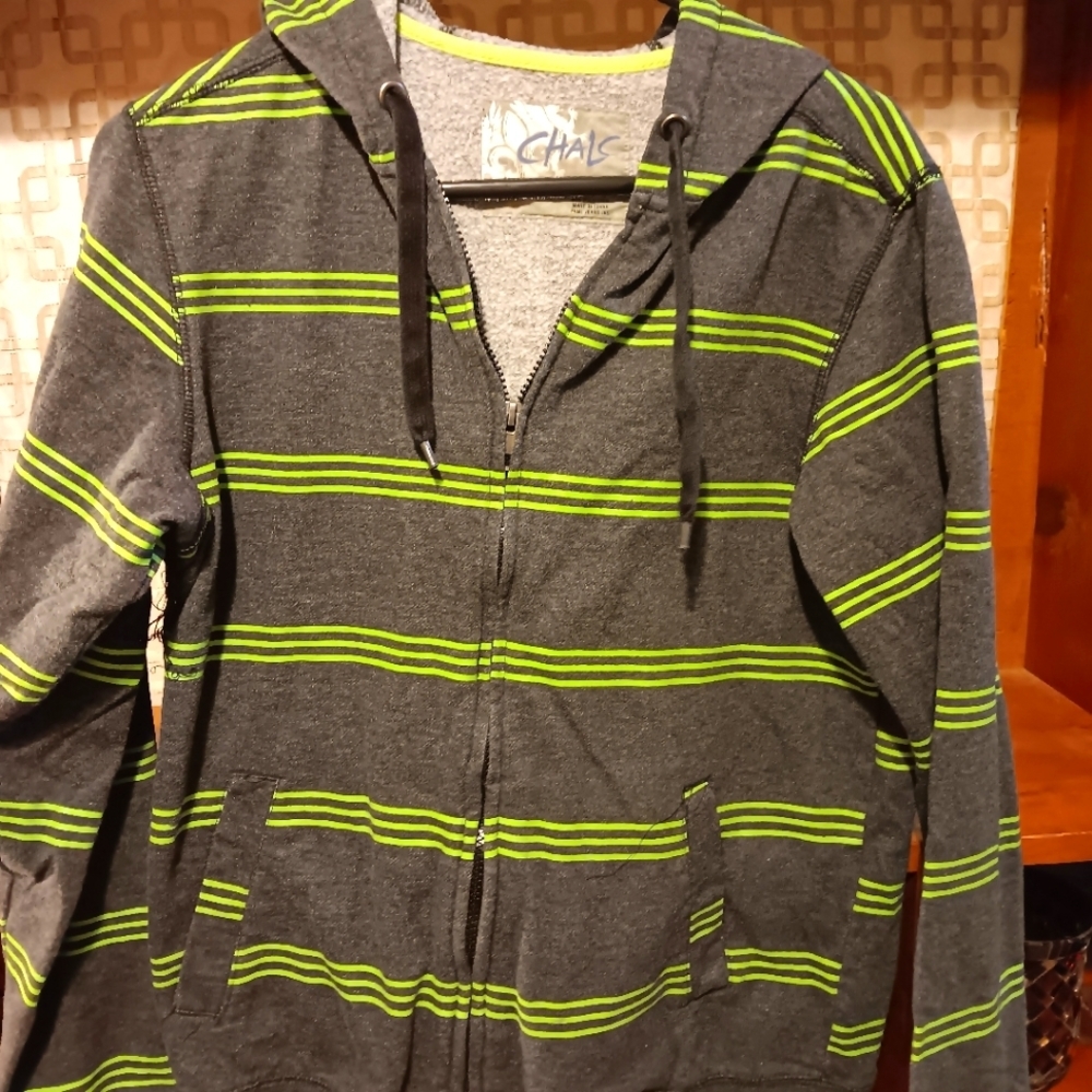 Chals sweater with hood